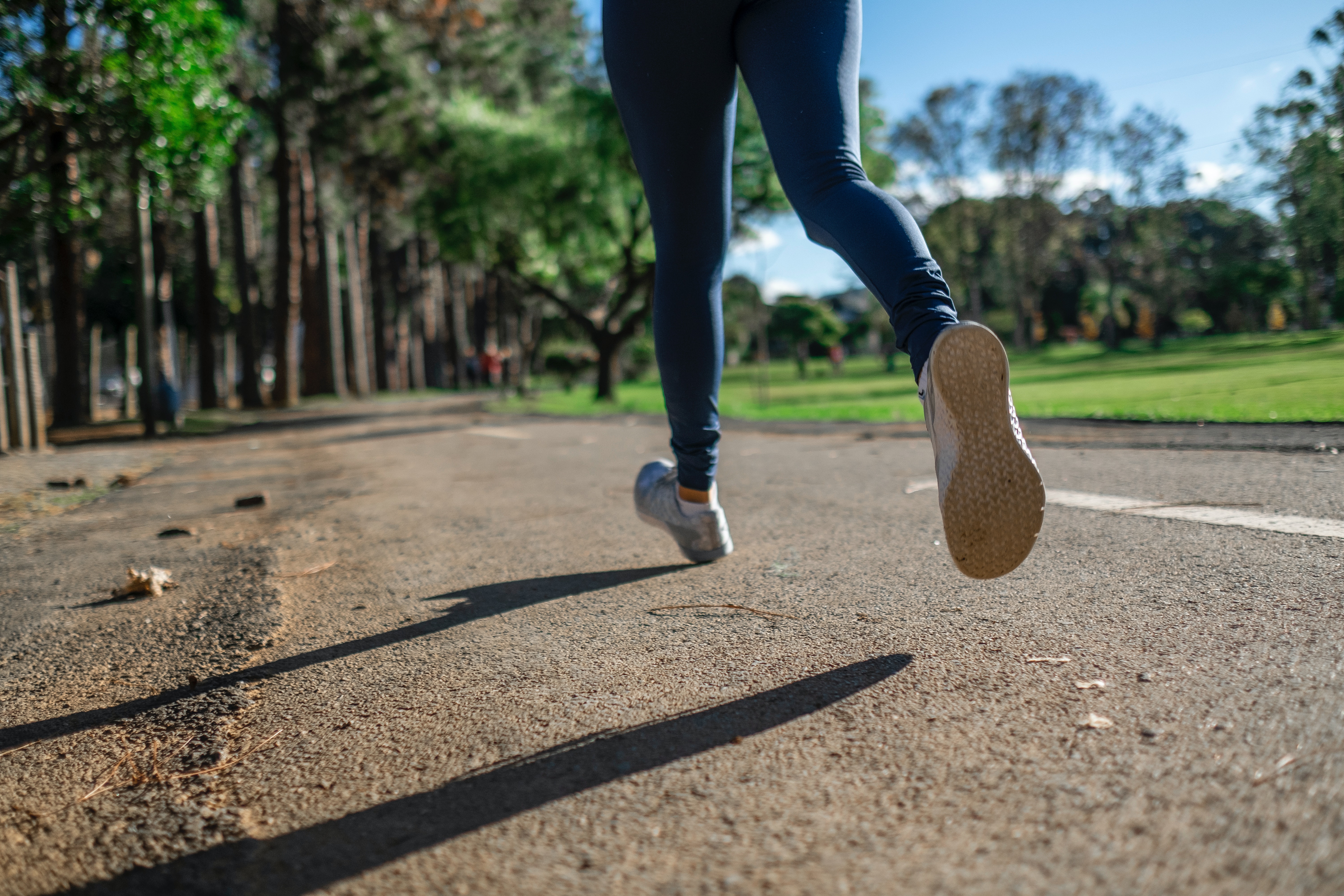 Person running. By Daniel Reche via Pexels