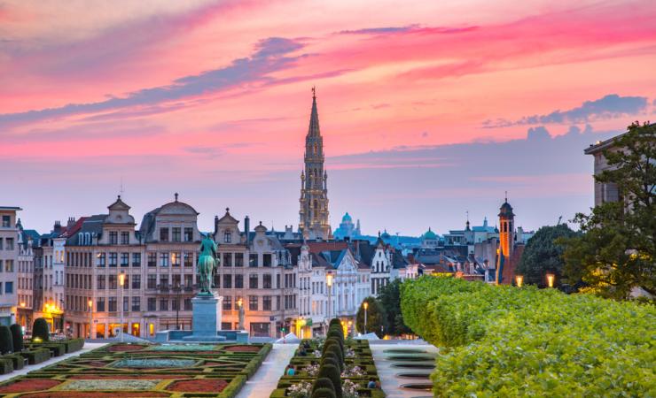 Brussels City Hall and Mont des Arts area at sunset in Brussels, Belgium. Image by Kavalenkava via Shutterstock.